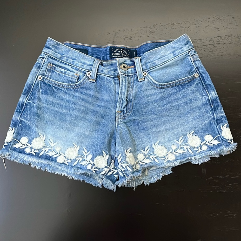 Lucky Brand “The Cut Off” Flower Jean Shorts, 00/24